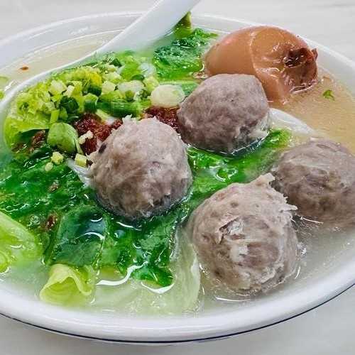 猪肉丸河粉