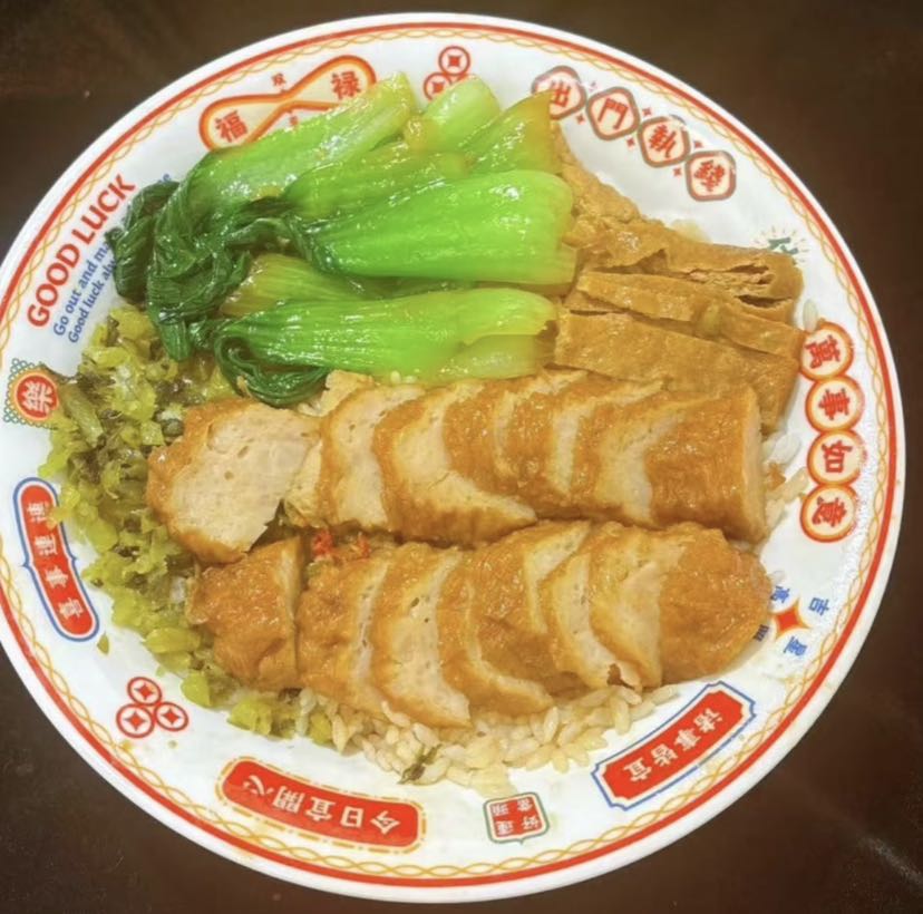 卤香酥肉卷饭