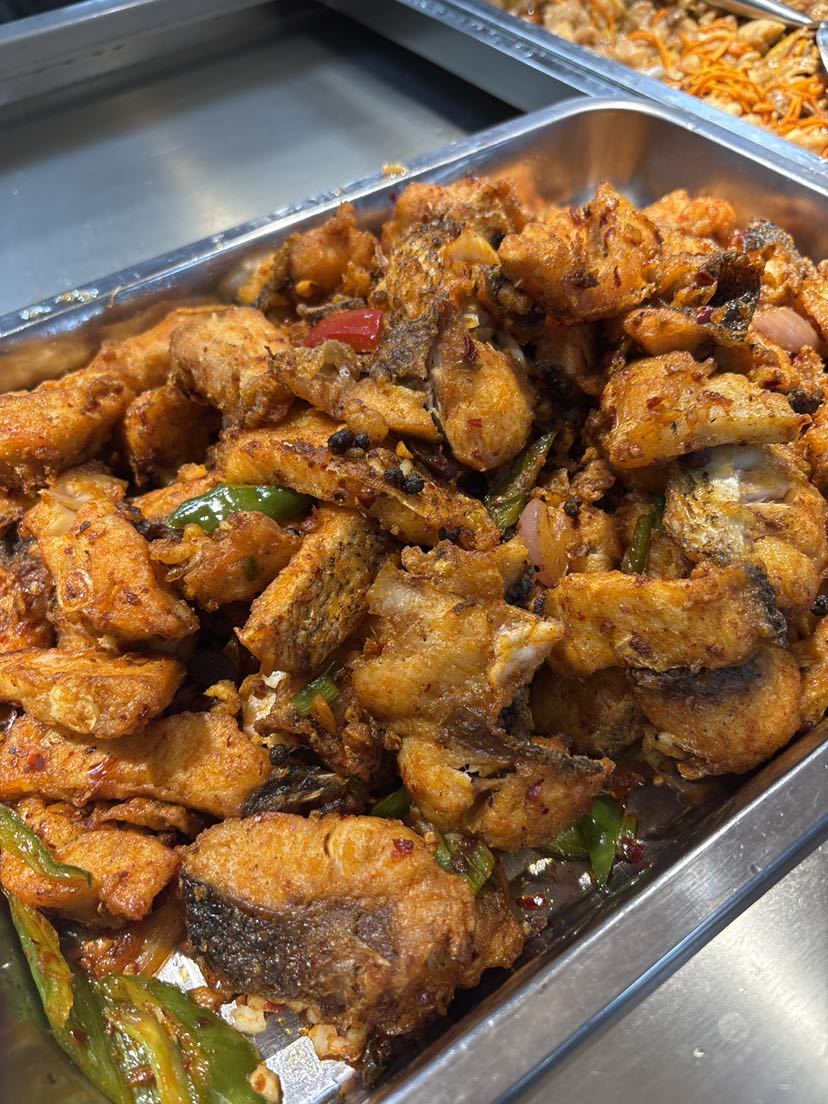 苕皮红烧肉十青菜十饭