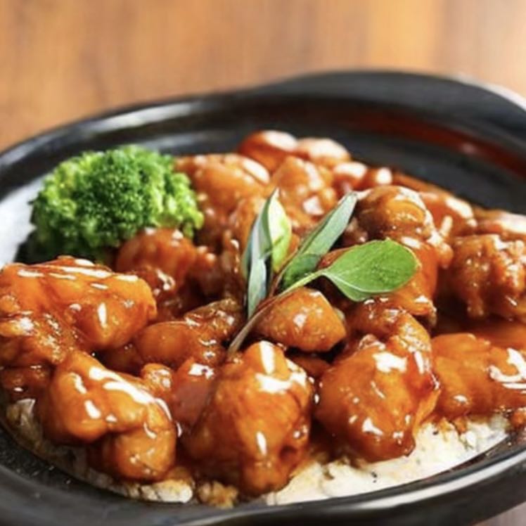 ❤️红烧鸡块煲仔饭