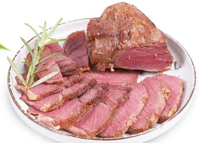 现切牛肉片