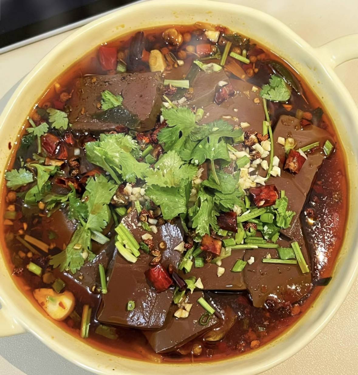 麻辣血旺