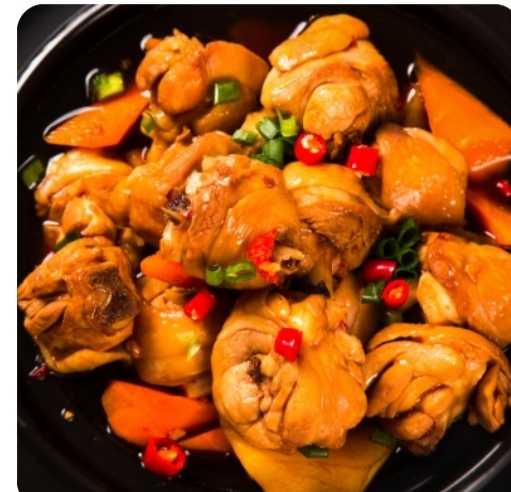鸡肉炒土豆饭