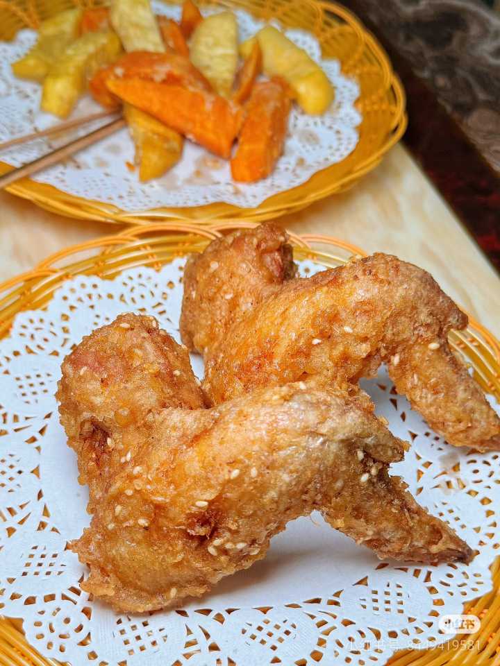 盐焗香酥三节鸡翅