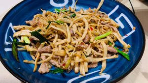 瘦肉炒大头菜丝