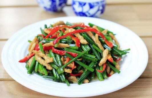 韭菜炒肉末