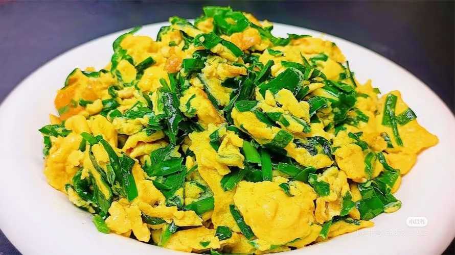 韭菜鸡蛋饭