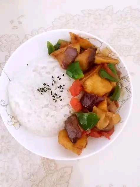 地三鲜米饭