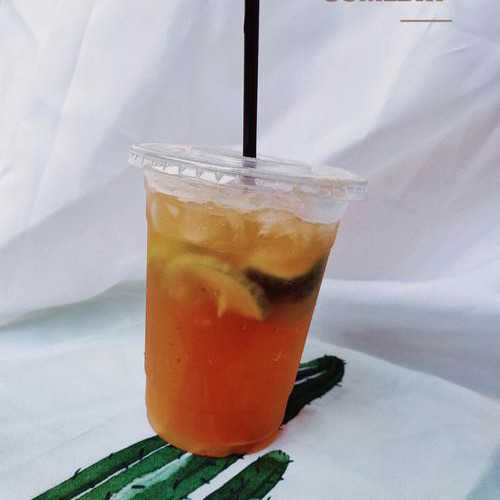 手打柠檬红茶