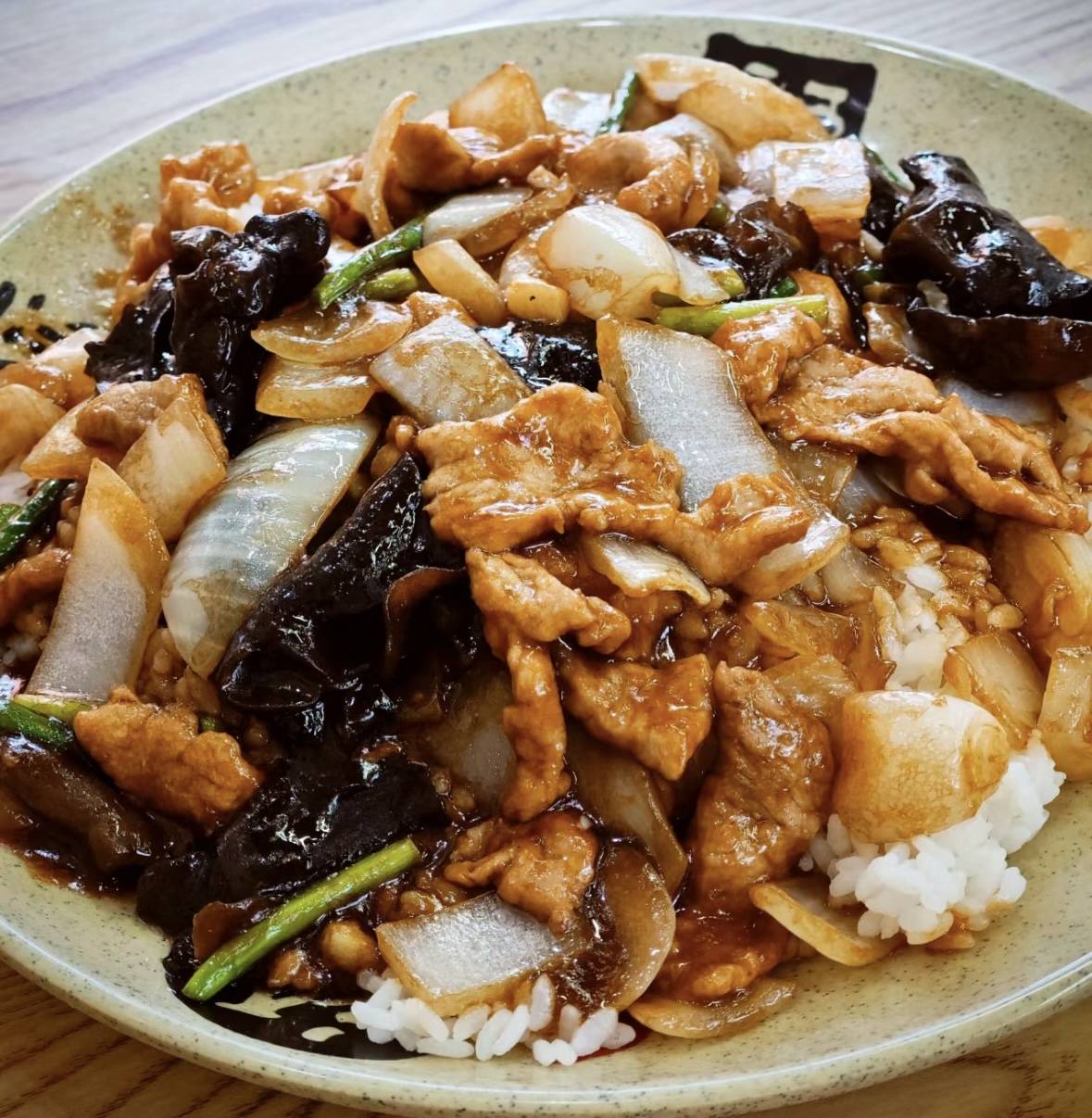 过油肉盖饭