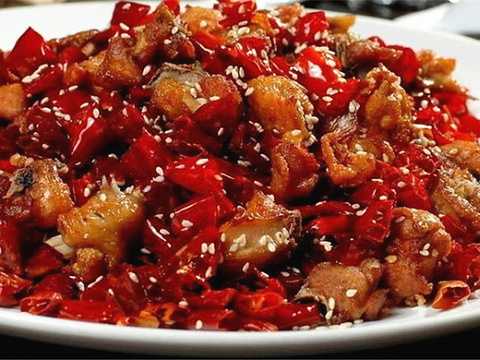 鸡辣子鸡+土豆茄子豆角+青菜+米饭