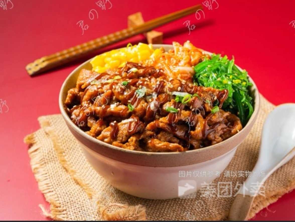 一碗有灵魂的黑椒牛柳丼饭