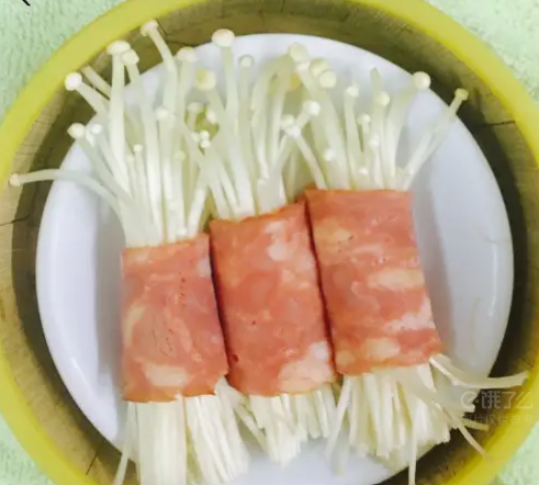 培根金针菇