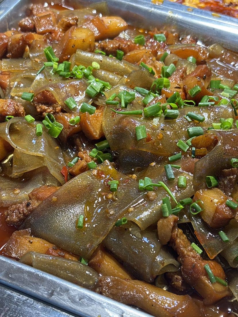 苕皮红烧肉