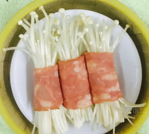 培根金针菇